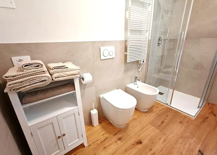 Castellana 18 House Free Parking Appartamento