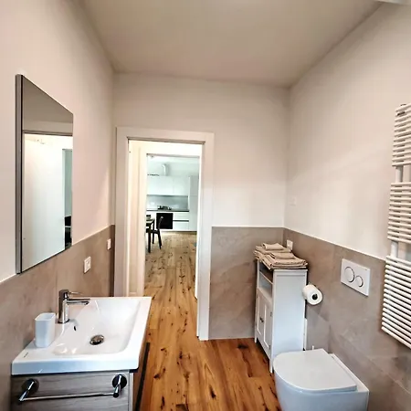Castellana 18 House Free Parking Apartamento